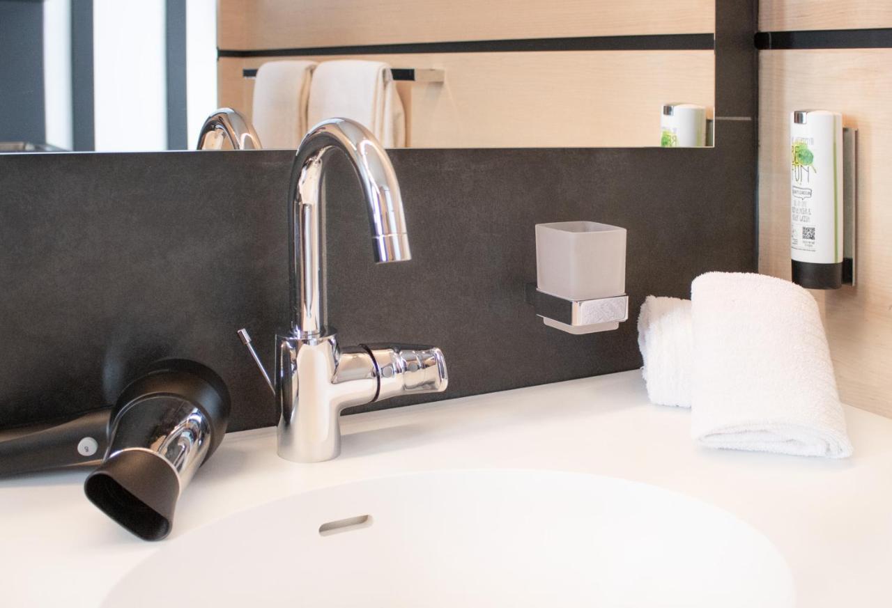 Mdg Hotel By Wmm Hotels Magdeburg Luaran gambar